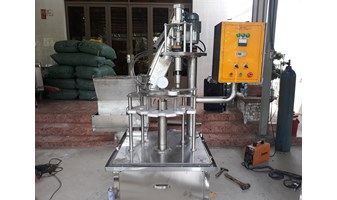 MÁY ĐƯỢC ĐÓNG GÓI CẨN THẬN ĐỂ CHUYỂN ĐI LẮP ĐẶT