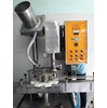 máy vặn nắp chai nước uống năng suất 1200 chai đến 2000 chai/giờ