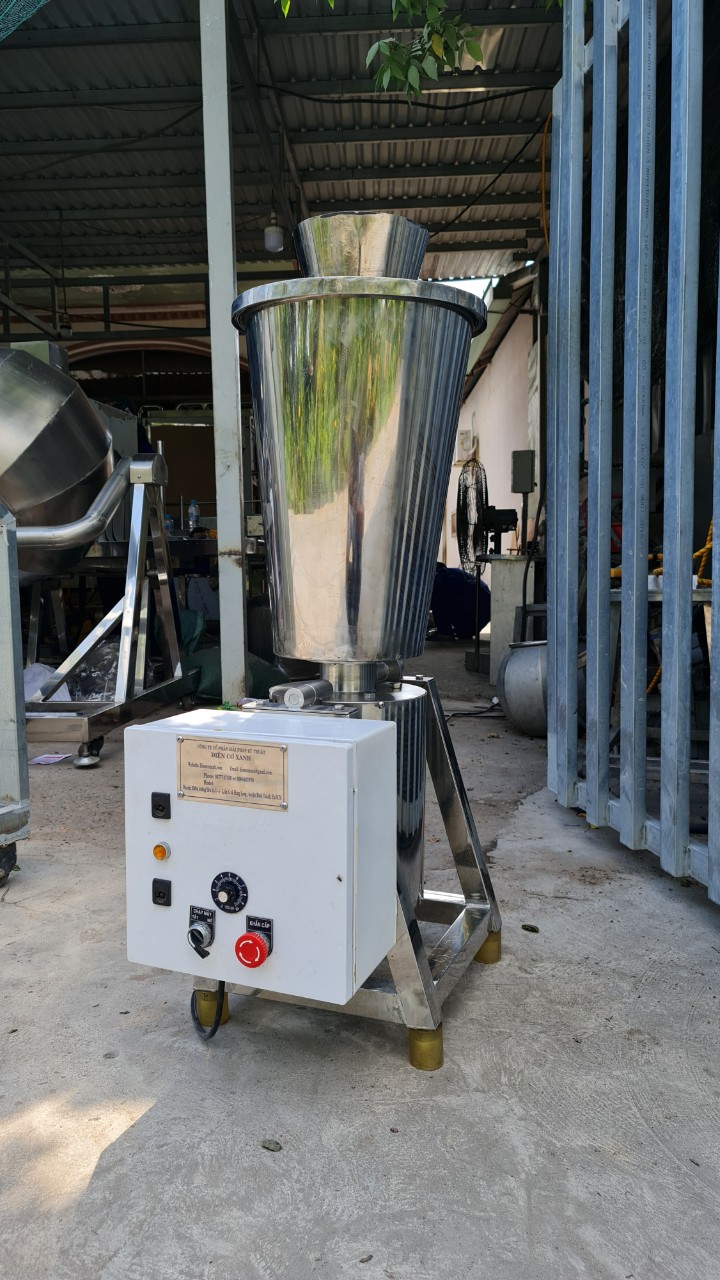 Máy xay sinh tố dâu tây 