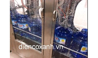 DÂY CHUYỀN ĐÓNG BÌNH 21 LÍT BÁN TỰ ĐỘNG