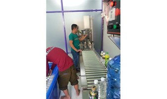 NÚT CHAI VÀ MÁY SIẾT NÚT